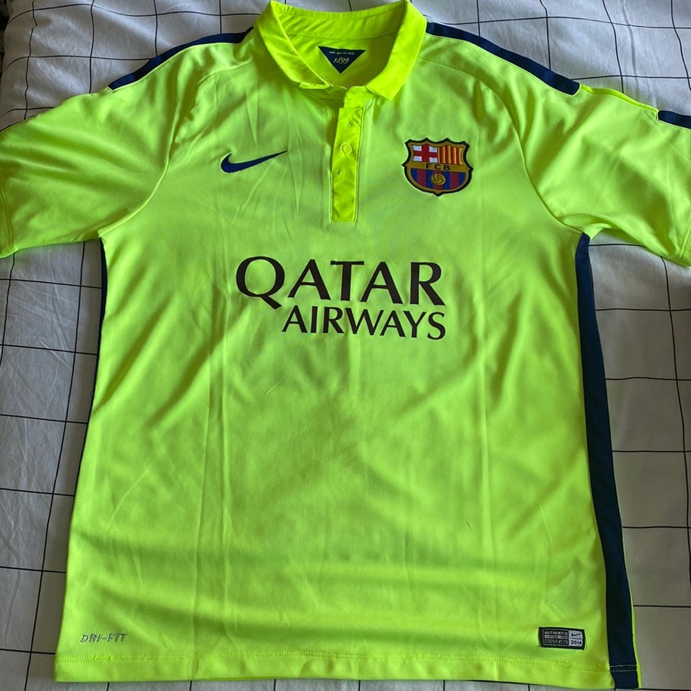 Nike FC Barcelona NEYMAR JR 2014/15. Size M